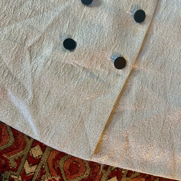 J. Crew Silver Mini Skirt with black buttons - Size 8 - Picture 4 of 6